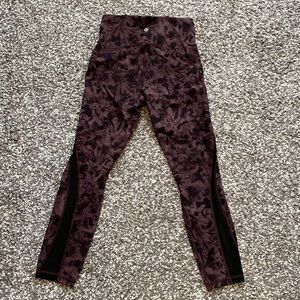 Lululemon Train Times Leggings 25’ Size 6